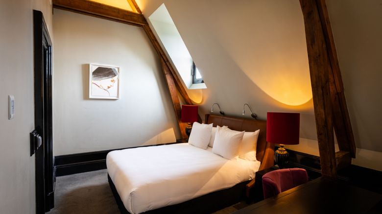 <b>The College Hotel Amsterdam Room</b>. Images powered by <a href="https://leonardo.com/" title="Leonardo Worldwide" target="_blank">Leonardo</a>.