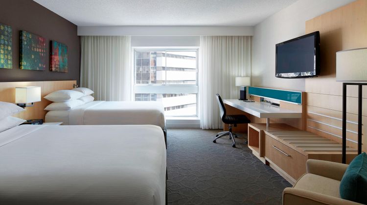 Delta Hotels by Marriott Montreal Room
