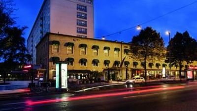 Elite Park Avenue Hotel