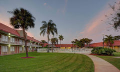 Vero Beach Inn & Suites