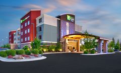 Holiday Inn Express Suites Butte
