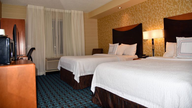 <b>Fairfield Inn & Suites Hartford Airport Room</b>. Images powered by <a href="https://leonardo.com/" title="Leonardo Worldwide" target="_blank">Leonardo</a>.