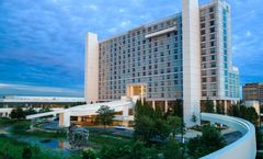 Renaissance Schaumburg Conv Center Hotel