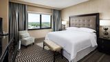 Sheraton Suites Chicago O'Hare Suite