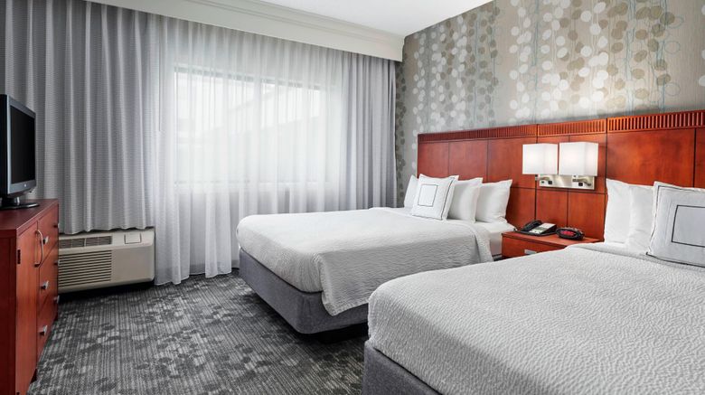 <b>Courtyard Baltimore BWI Airport Room</b>. Images powered by <a href="https://leonardo.com/" title="Leonardo Worldwide" target="_blank">Leonardo</a>.