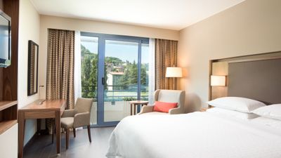 Sheraton Lake Como Hotel