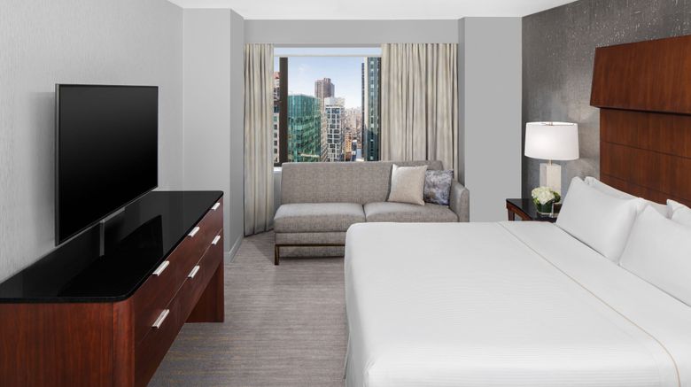 <b>The Westin New York Grand Central Suite</b>. Images powered by <a href="https://leonardo.com/" title="Leonardo Worldwide" target="_blank">Leonardo</a>.