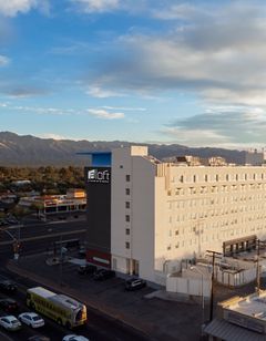 aloft Tucson University