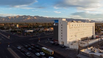 aloft Tucson University