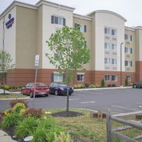 Candlewood Suites Chester Airport Area