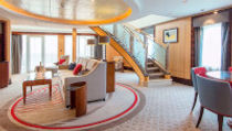 Queen Mary 2 Suite