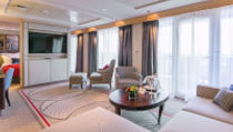 Queen Mary 2 Suite