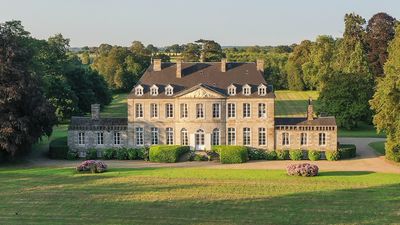 Chateau de Bouceel dates back to 1763.