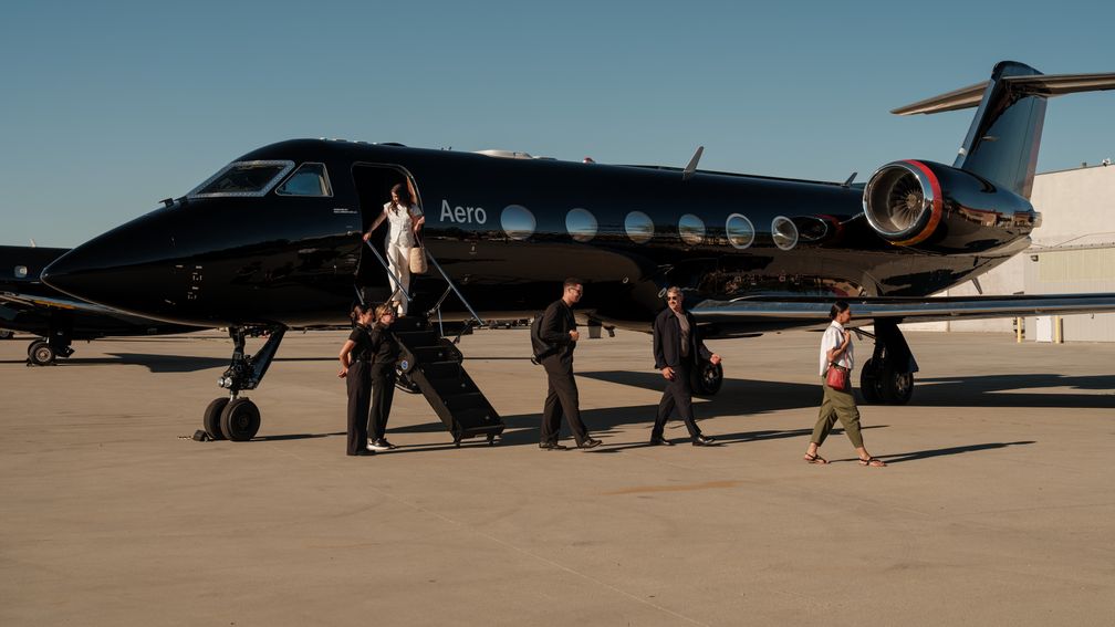 Review: Aero’s Luxurious, Semi-Private Flight Experience