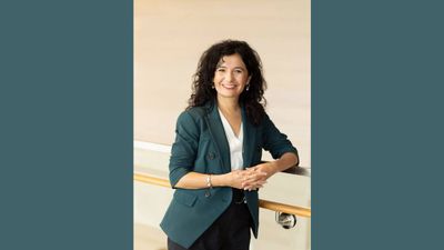 Natalya Leahy is CEO of Lindblad Expeditions Holdings, Inc.