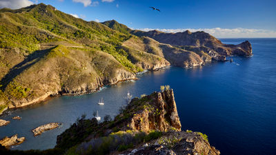 In his new special, travel editor and host Peter Greenberg visits the remote Marquesas — and Tahiti Tourisme hopes visitors of French Polynesia follow his lead.