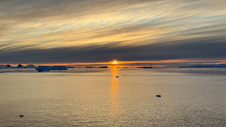 Vivid sunsets and more varied lighting conditions happen during the earlier and later months of the season, a potential draw for photography lovers.
