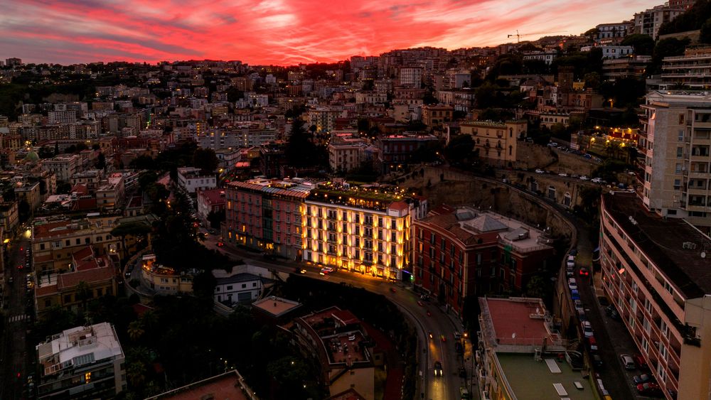 Grand Hotel Parker’s is a luxury option in Naples with an interesting history.