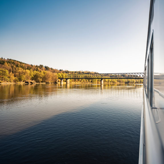 Trafalgar is offering advisors gift cards and the chance to win a river cruise trip.