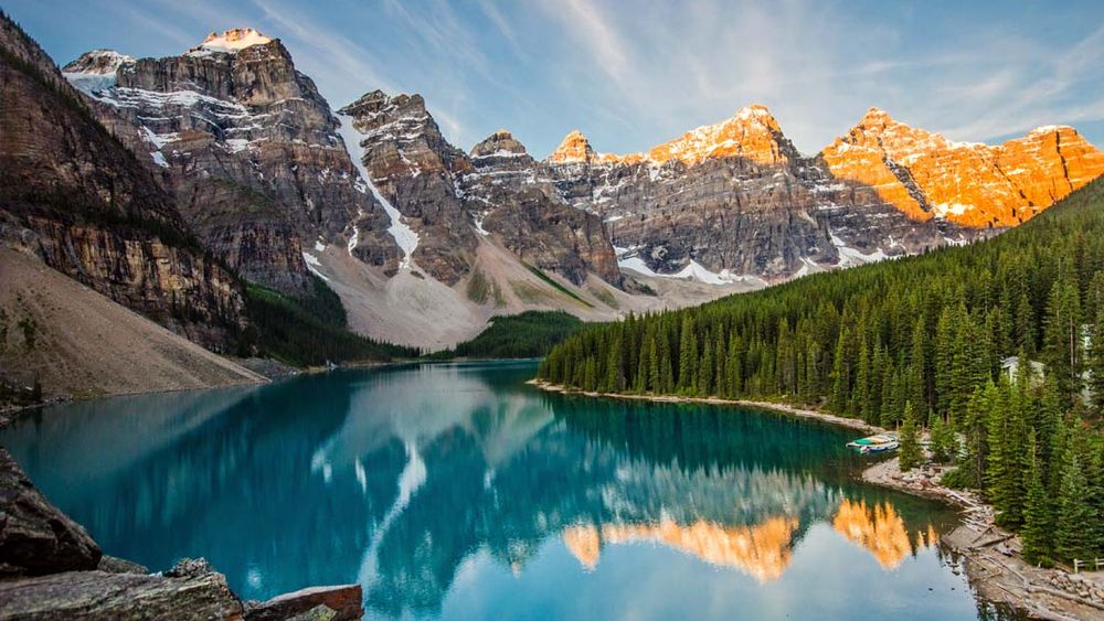 Last year, Canadians chose to explore their own backyard over traveling to the U.S.