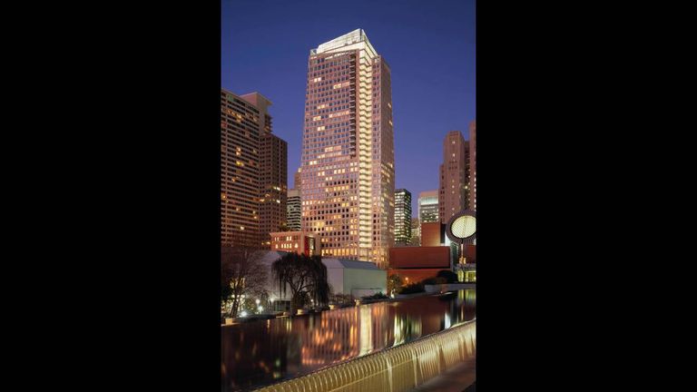 The hotel offers easy access to Union Square, Chinatown, the Ferry Building and more.