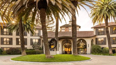 Casa Mani Resort completed a multimillion-dollar renovation in April 2026.