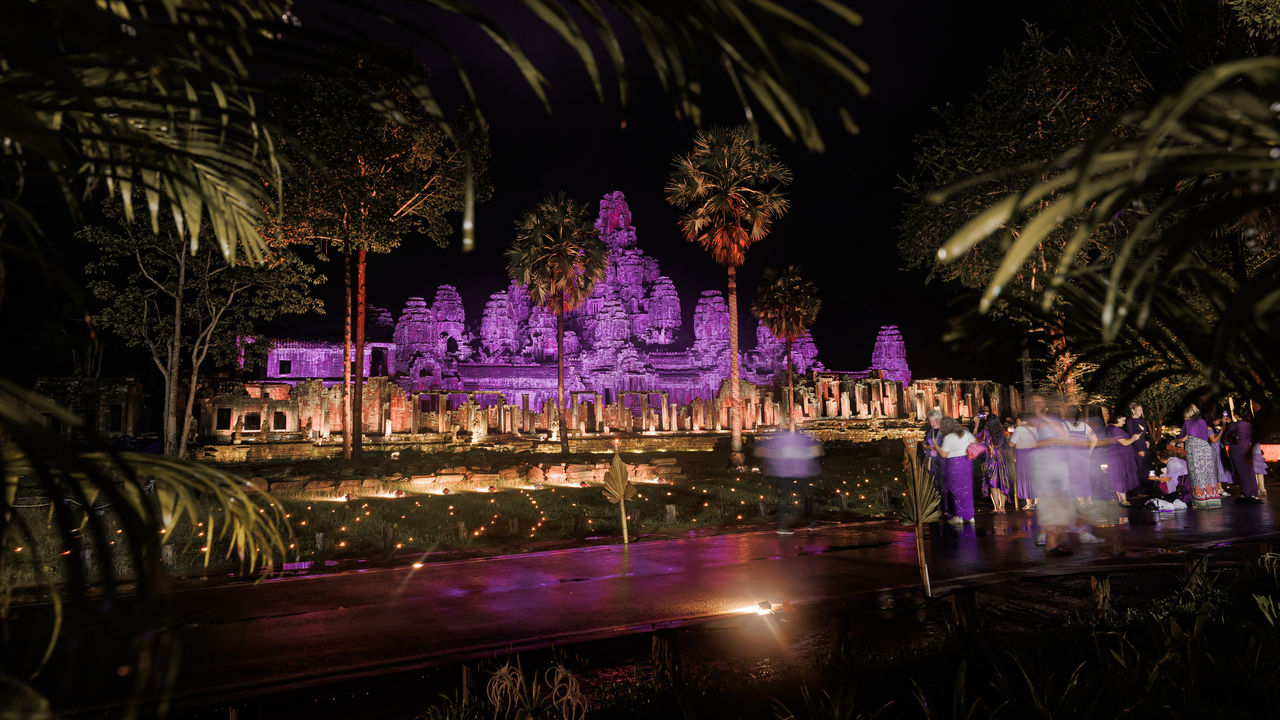 The closing party was held at Bayon Temple, opened to the group with special permission from the Cambodian government.