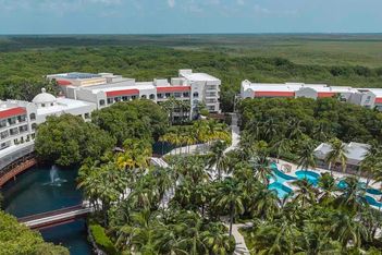 Kimpton’s First All-Inclusive Resort Opens in Riviera Maya
