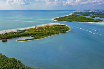 Explore Group-Friendly Fort Myers