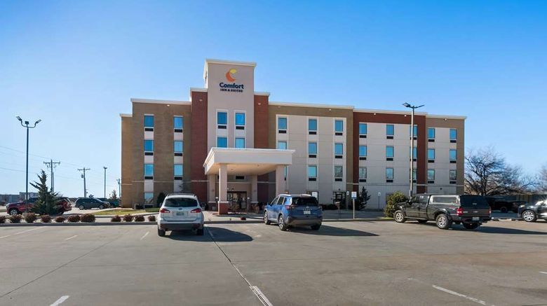 <b>Comfort Inn & Suites, Newcastle Exterior</b>. Images powered by <a href="https://iceportal.shijigroup.com/" title="IcePortal" target="_blank">IcePortal</a>.