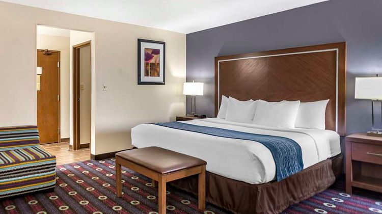 Comfort Inn Tulsa Suite