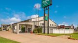 <b>Quality Inn Exterior</b>. Images powered by <a href="https://iceportal.shijigroup.com/" title="IcePortal" target="_blank">IcePortal</a>.