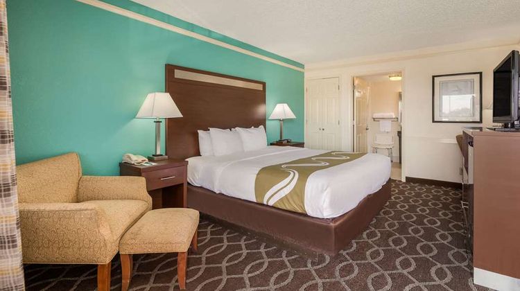 Quality Inn Room