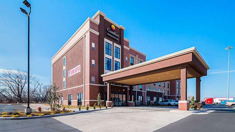 <b>Comfort Inn & Suites Oklahoma City Exterior</b>. Images powered by <a href="https://iceportal.shijigroup.com/" title="IcePortal" target="_blank">IcePortal</a>.