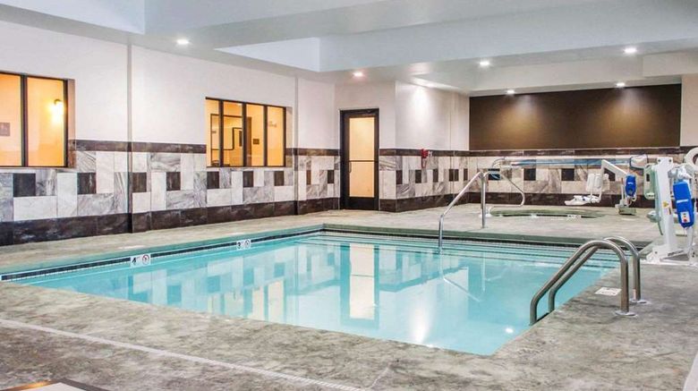 <b>Comfort Inn & Suites Woodward Pool</b>. Images powered by <a href="https://iceportal.shijigroup.com/" title="IcePortal" target="_blank">IcePortal</a>.