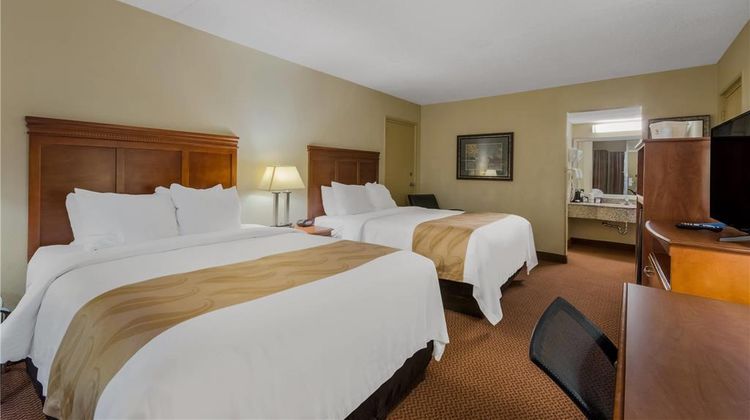 Quality Inn Chickasha Room