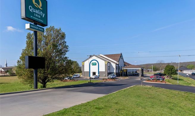 Quality Inn Tahlequah South Exterior