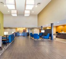 Comfort Suites Oklahoma City Lobby