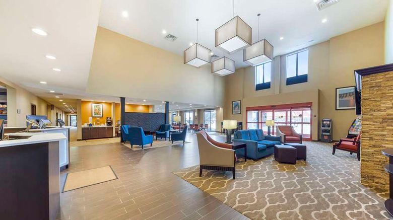 <b>Comfort Suites Oklahoma City Lobby</b>. Images powered by <a href="https://iceportal.shijigroup.com/" title="IcePortal" target="_blank">IcePortal</a>.