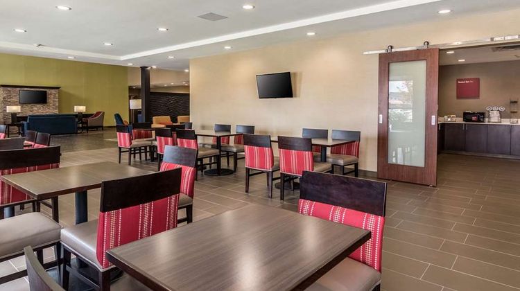 Comfort Suites Meridian And I-40 Restaurant