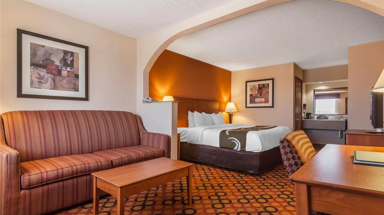 <b>Quality Inn & Suites Hotel Owasso Room</b>. Images powered by <a href="https://iceportal.shijigroup.com/" title="IcePortal" target="_blank">IcePortal</a>.