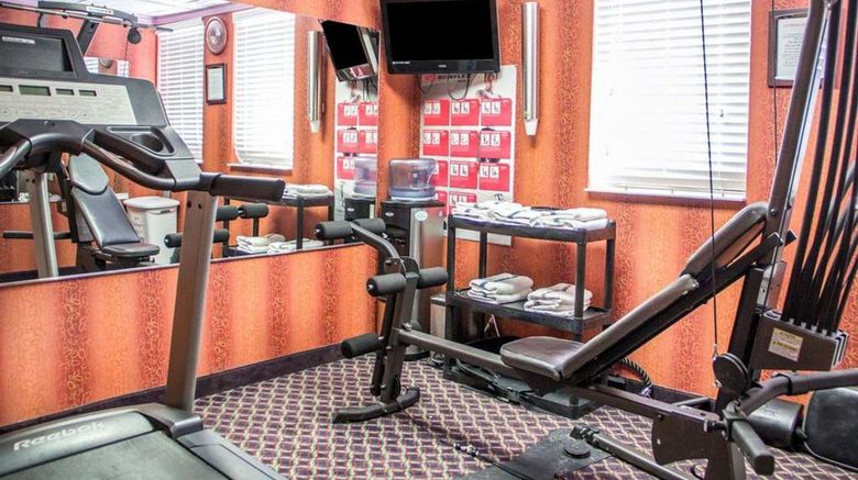 <b>Quality Inn Broken Arrow Health</b>. Images powered by <a href="https://iceportal.shijigroup.com/" title="IcePortal" target="_blank">IcePortal</a>.