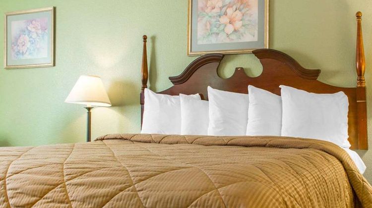 Quality Inn Broken Arrow Room