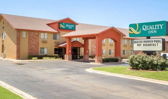 Quality Inn Broken Arrow Exterior