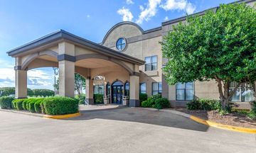 Quality Inn & Suites, Durant