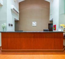 Sleep Inn & Suites near University Lobby