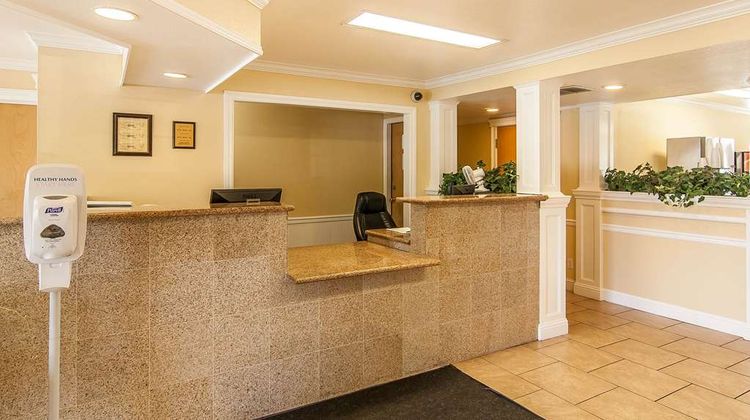 Quality Inn Grants Pass Lobby