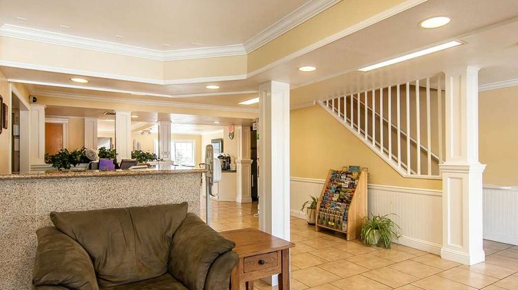 Quality Inn Grants Pass Lobby