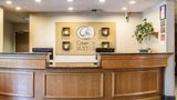 <b>Comfort Suites Clackamas Lobby</b>. Images powered by <a href="https://iceportal.shijigroup.com/" title="IcePortal" target="_blank">IcePortal</a>.
