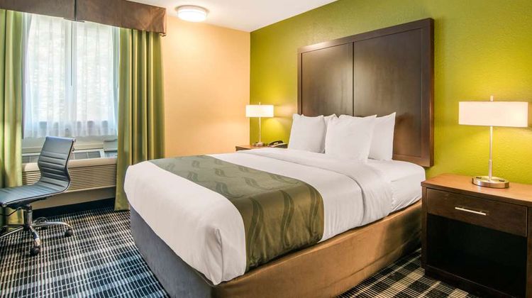Quality Inn & Suites Room